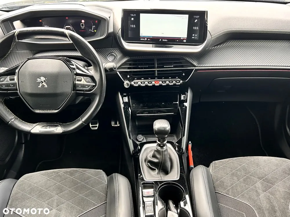 Peugeot 2008 2021 photo 5