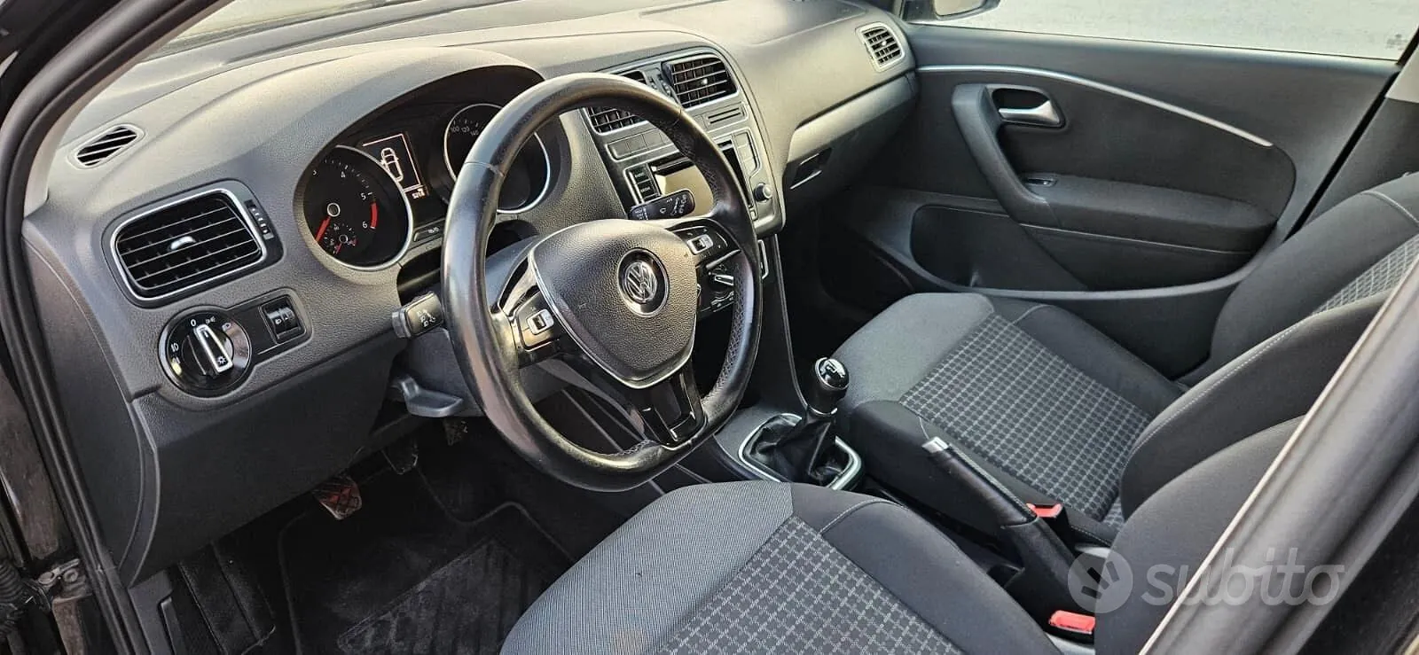 Volkswagen Polo 2016 photo 5