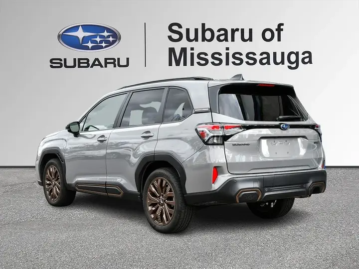 Subaru Forester 2025 photo 4
