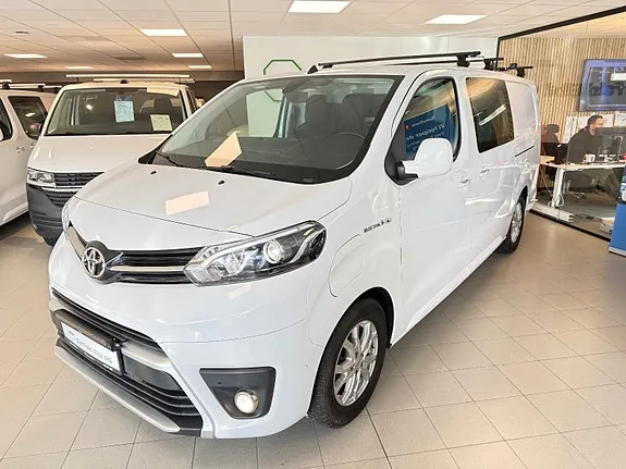 Toyota Proace 2023 photo 2