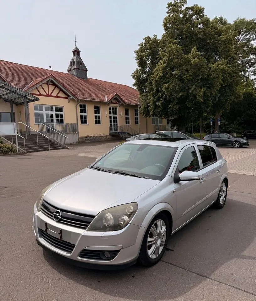 Opel Astra H