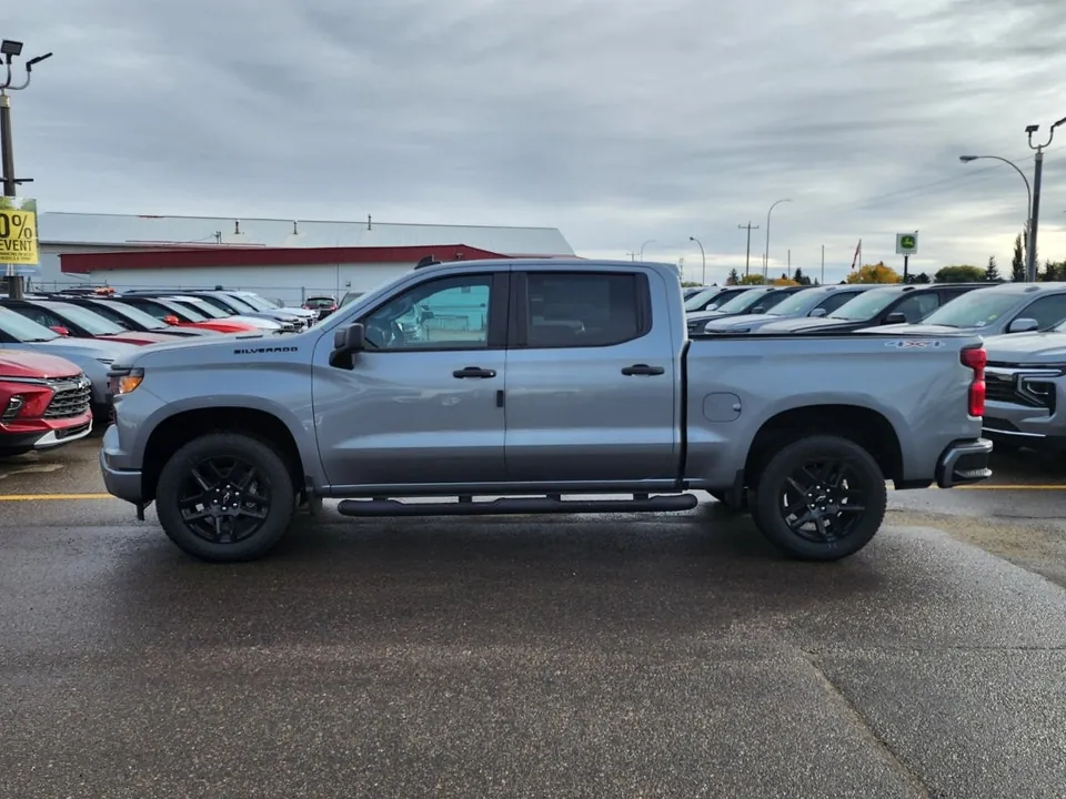 Chevrolet Silverado 1500 2026 photo 3