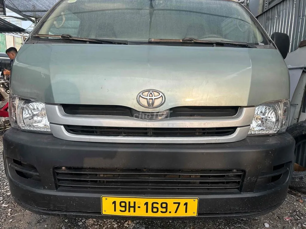 Toyota Hiace