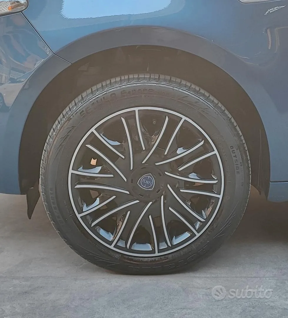 Lancia Ypsilon 2023 photo 5