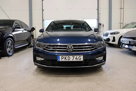 Volkswagen Passat 2022 photo 2