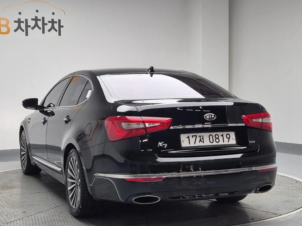 Kia K7 2016 photo 2