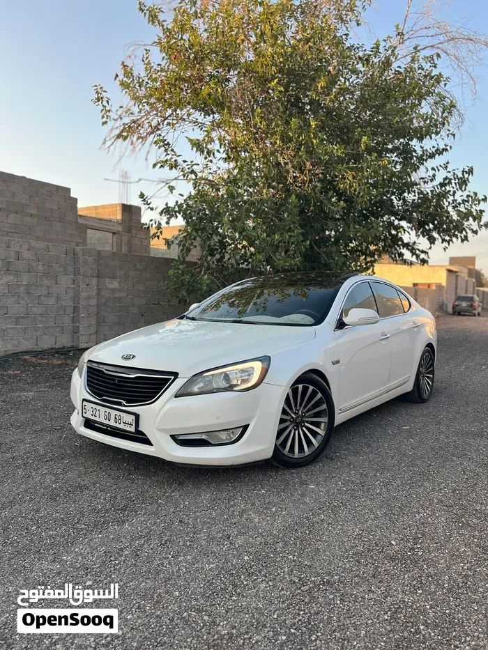 Kia Cadenza 2011 photo 5