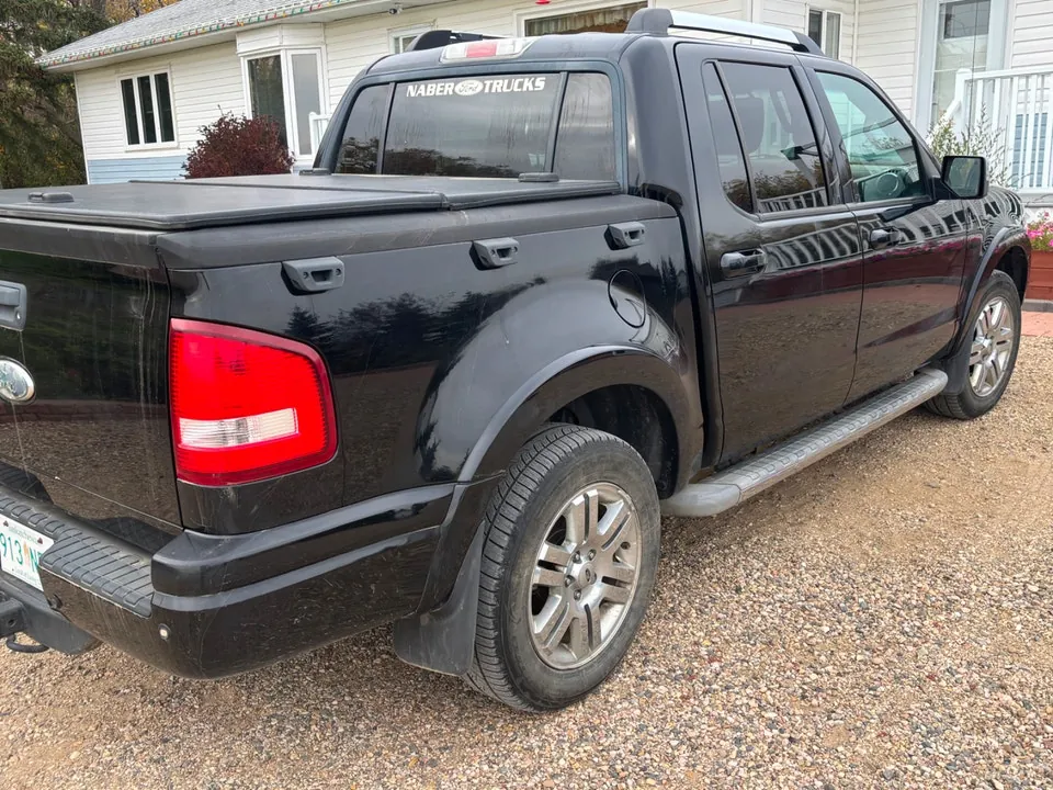 Ford Explorer Sport Trac 2008 photo 3
