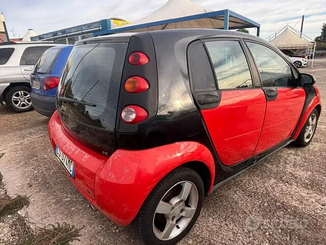 Smart Forfour 2004 photo 4