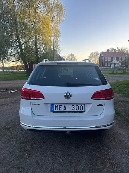 Volkswagen Passat 2012 photo 3