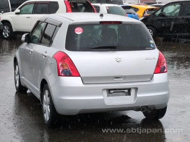 Suzuki Swift 2008 photo 3
