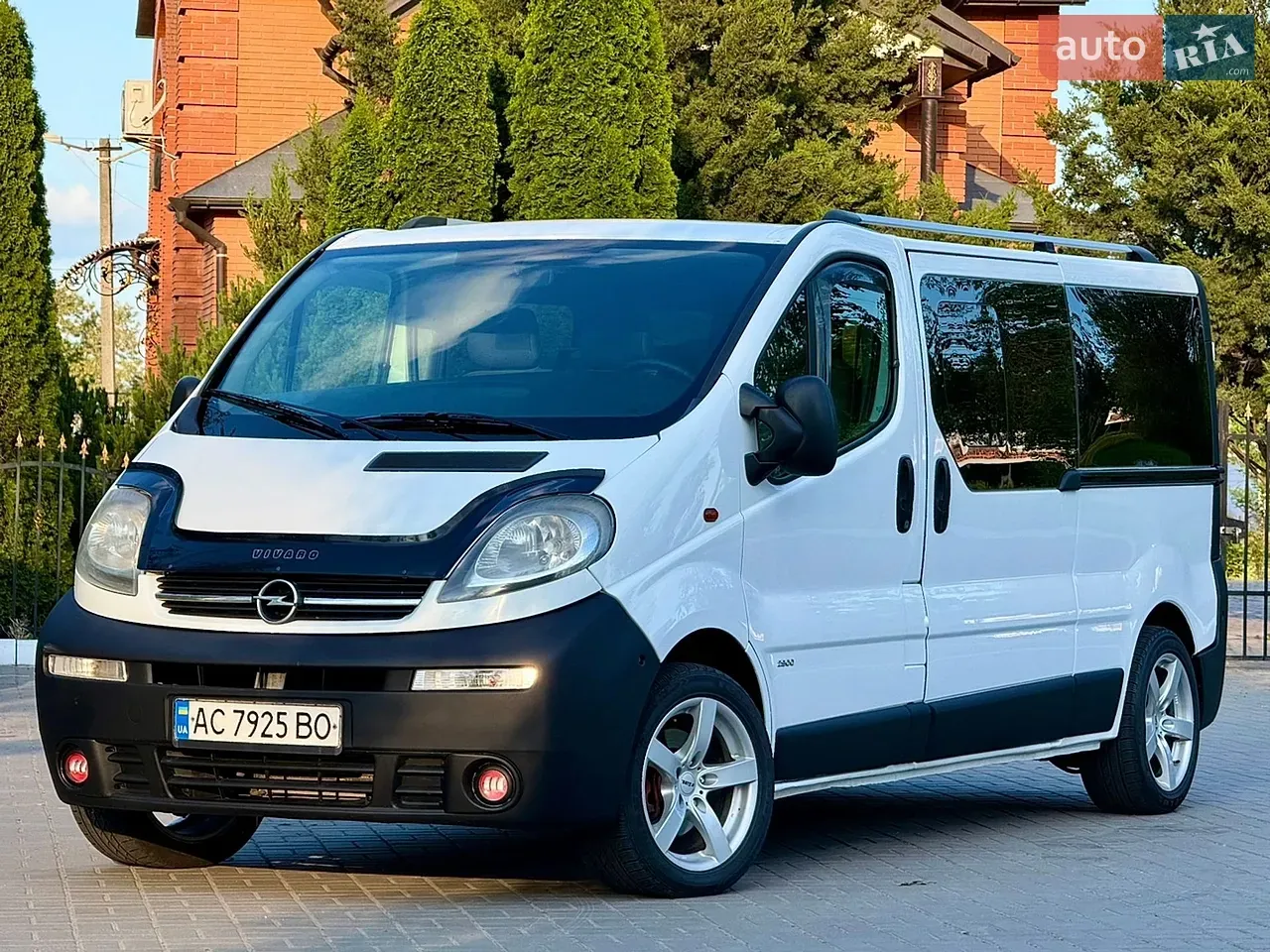 Opel Vivaro 2003 photo 3