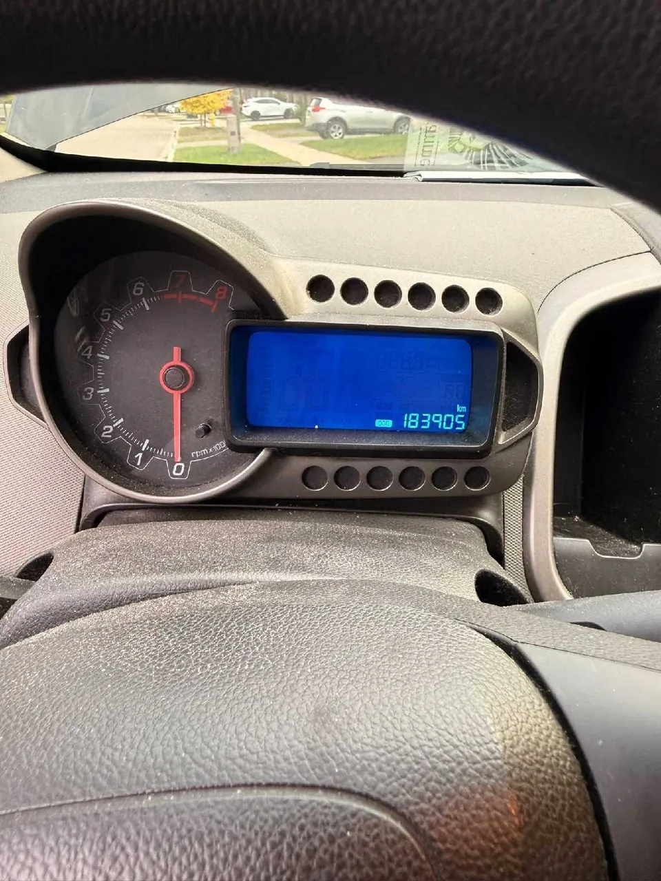 Chevrolet Sonic 2014 photo 2
