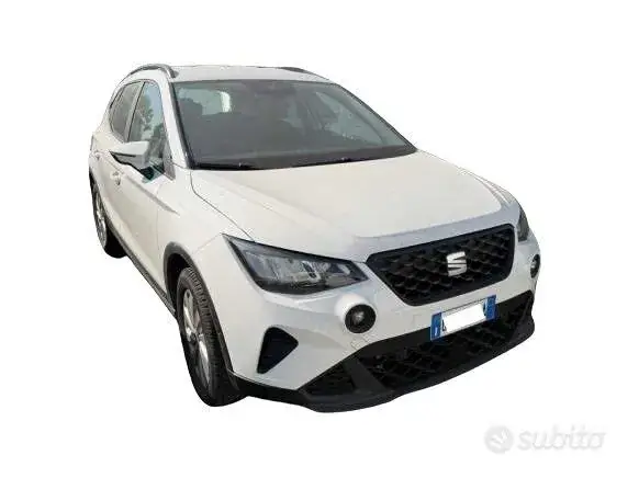 Seat Arona 2022 photo 2
