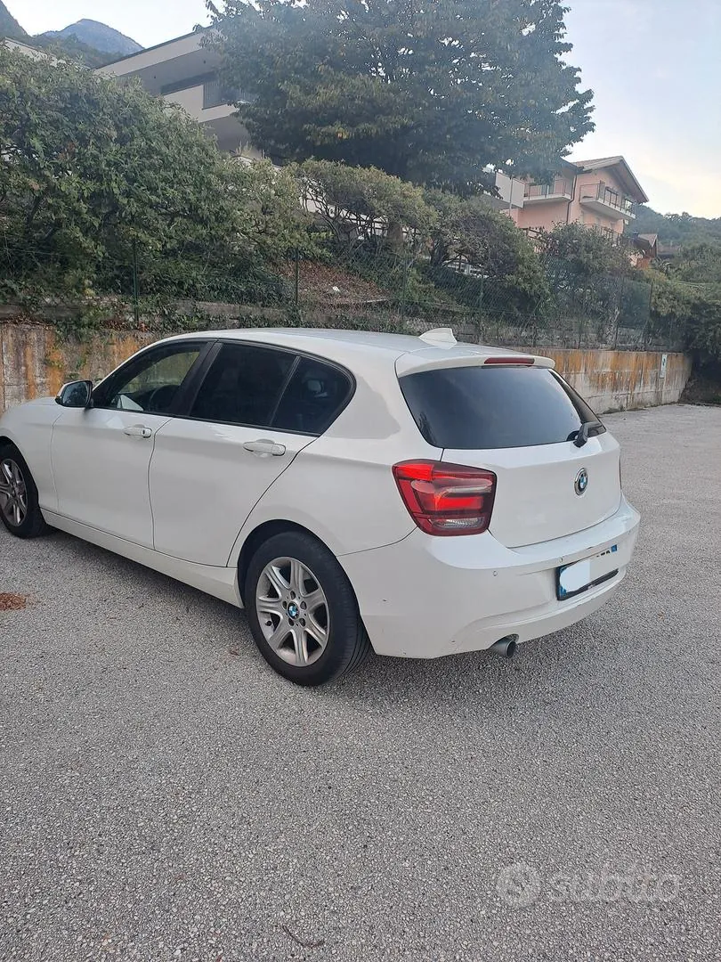 BMW 1 Series 2012 photo 3