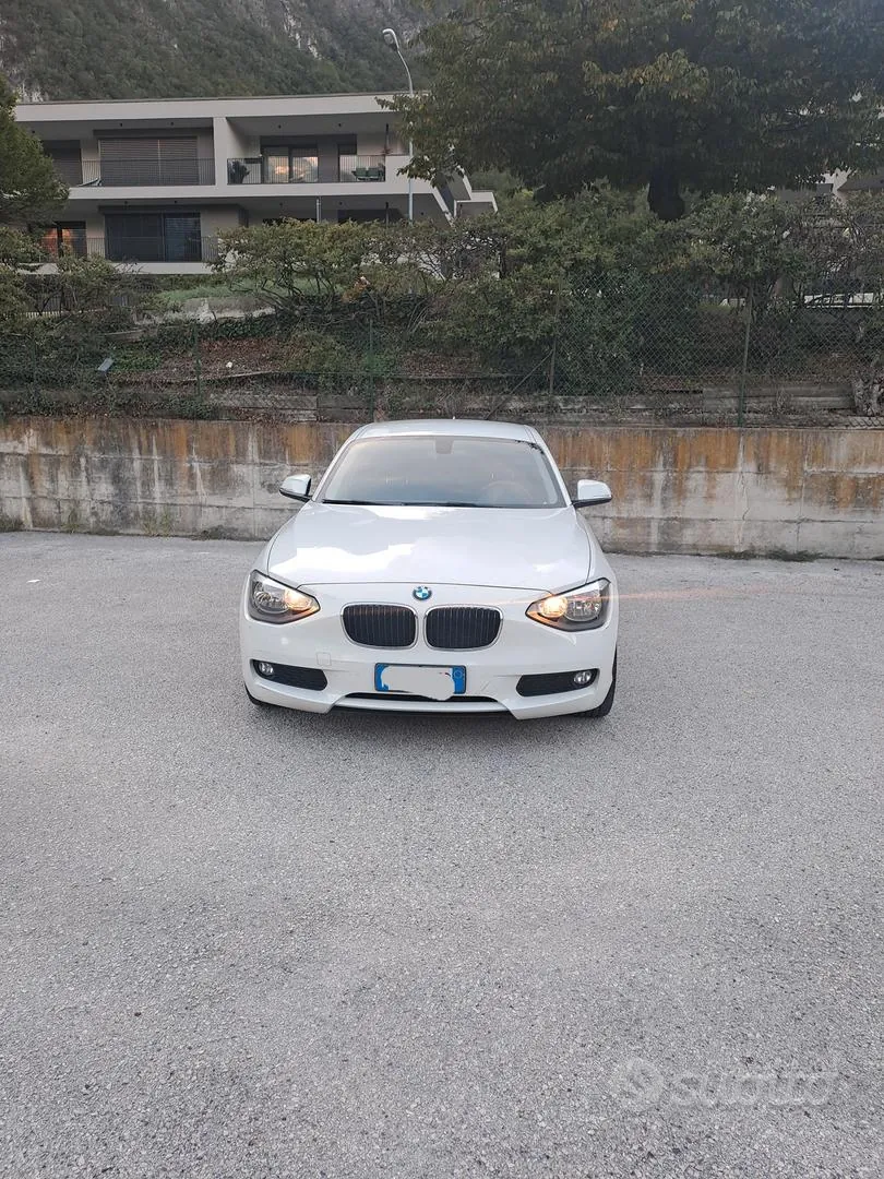 BMW 1 Series 2012 photo 2