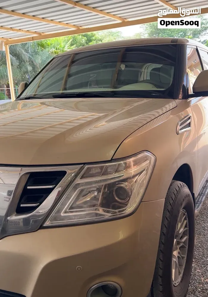 Nissan Patrol 2010 photo 4