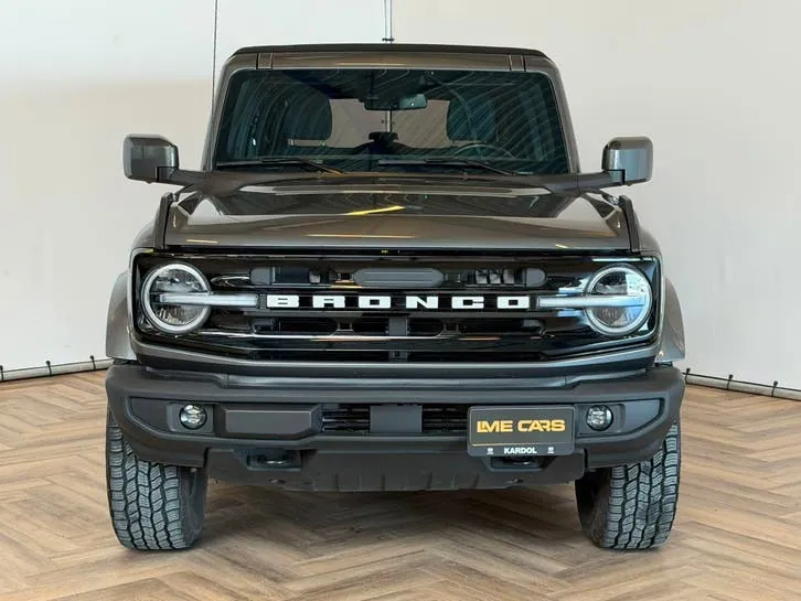 Ford Bronco 2022 photo 3