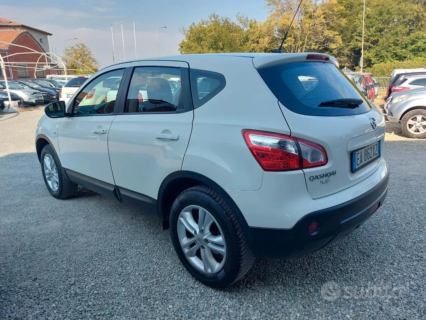 Nissan Qashqai 2010 photo 4