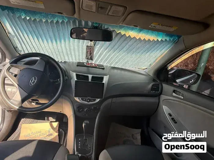 Hyundai Accent 2017 photo 3
