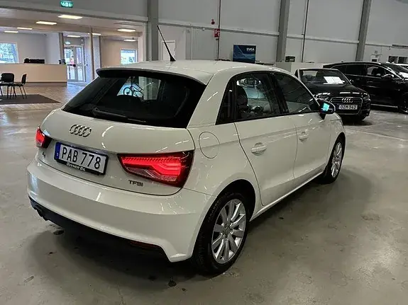 Audi A1 2018 photo 4