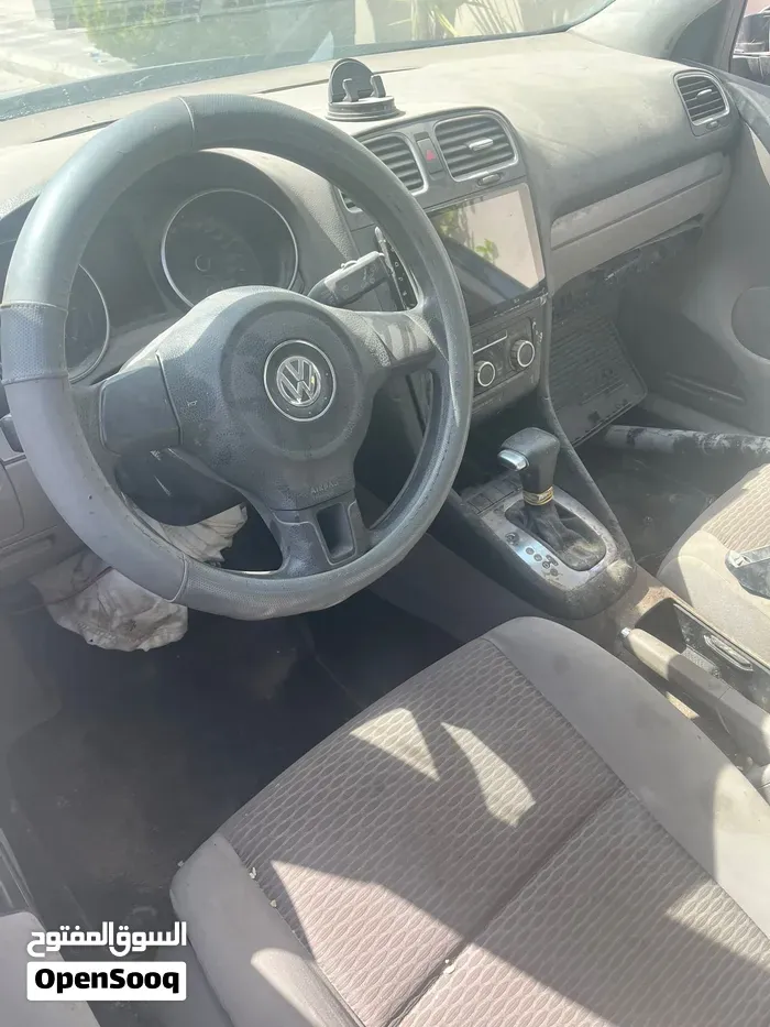 Volkswagen Golf 2011 photo 4