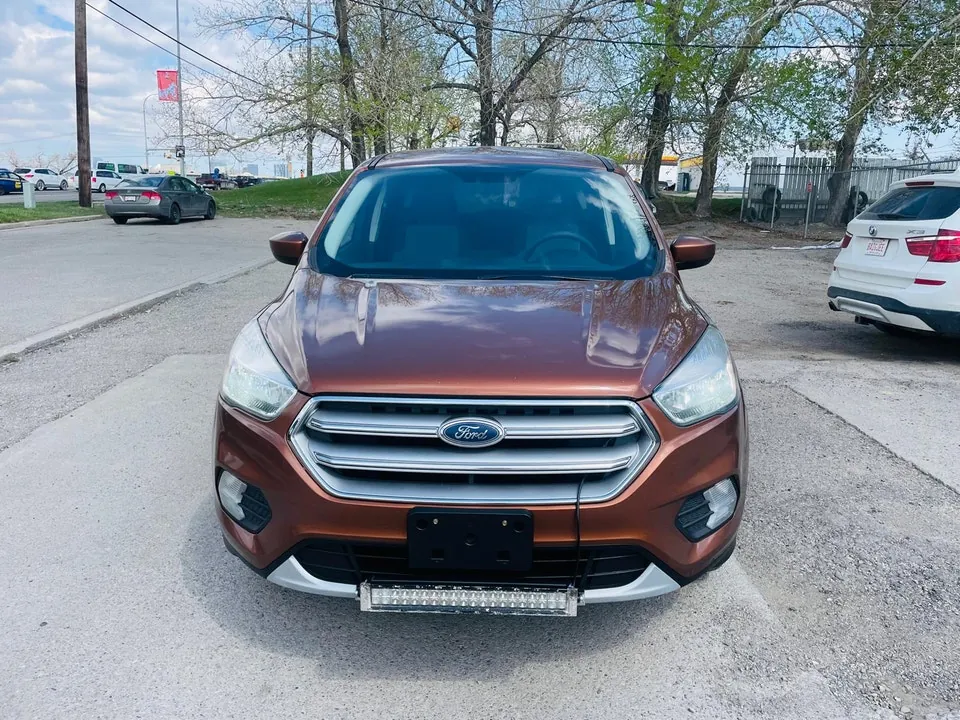 Ford Escape 2017 photo 2