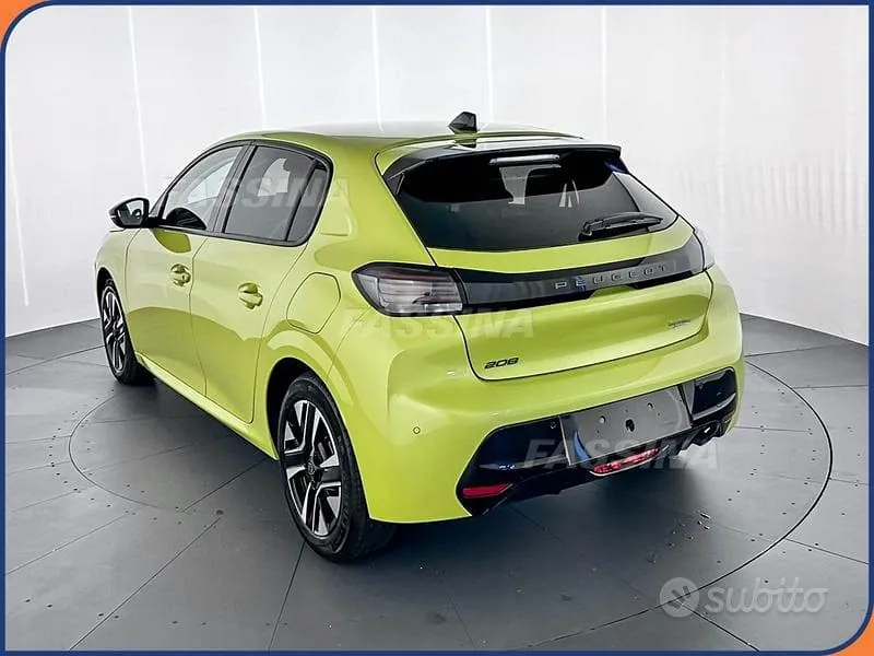 Peugeot 208 2025 photo 4