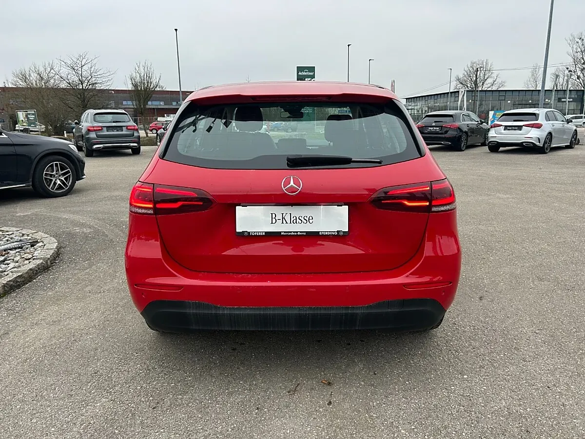 Mercedes-Benz B-Class 2019 photo 5