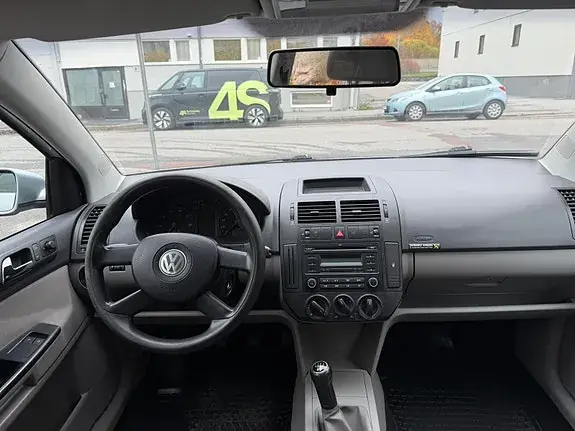 Volkswagen Polo 2007 photo 5
