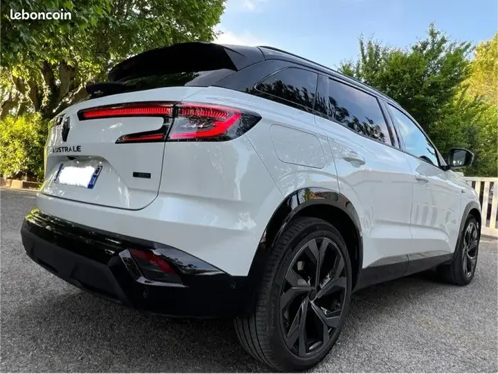 Renault Austral 2023 photo 2