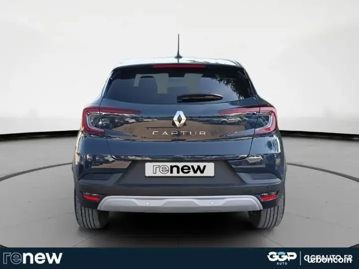 Renault Captur 2023 photo 4
