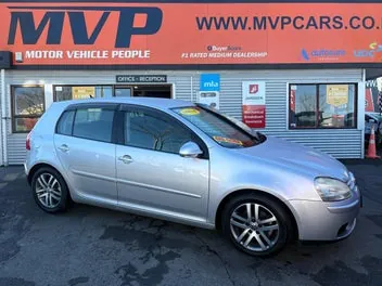 Volkswagen Golf 2009 photo 2