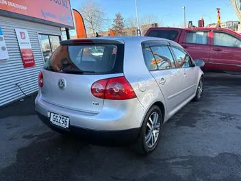 Volkswagen Golf 2009 photo 5