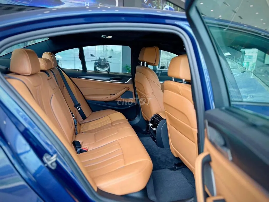 BMW 520I 2023 photo 5