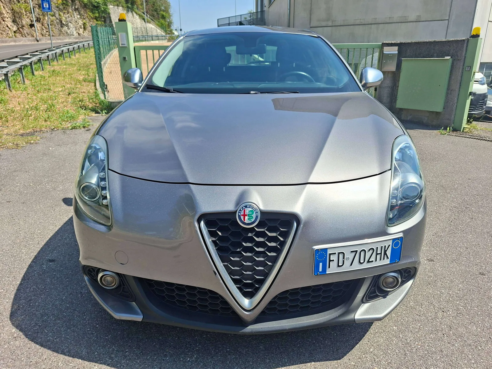 Alfa Romeo Giulietta 2016 photo 2