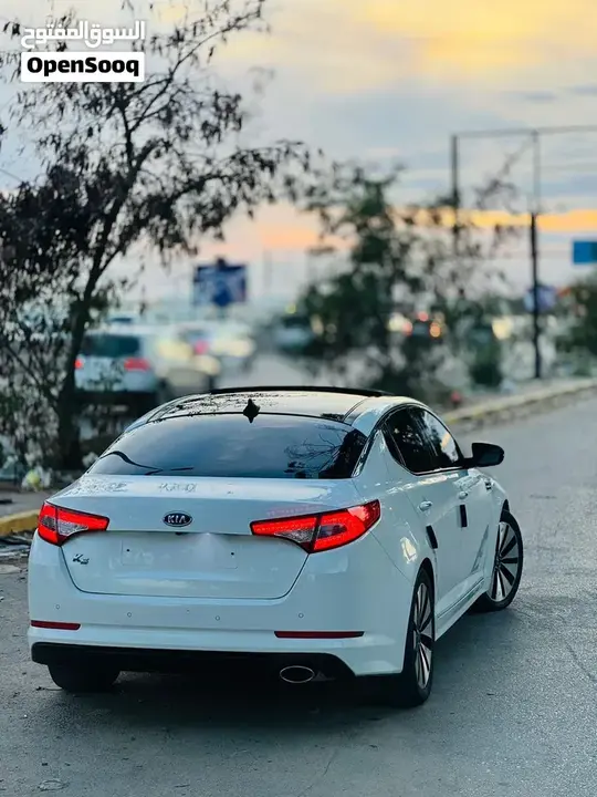 Kia K5 2011 photo 2