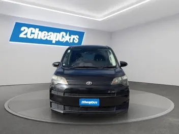 Toyota Spade 2015 photo 3