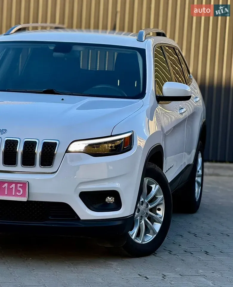 Jeep Cherokee 2019 photo 4