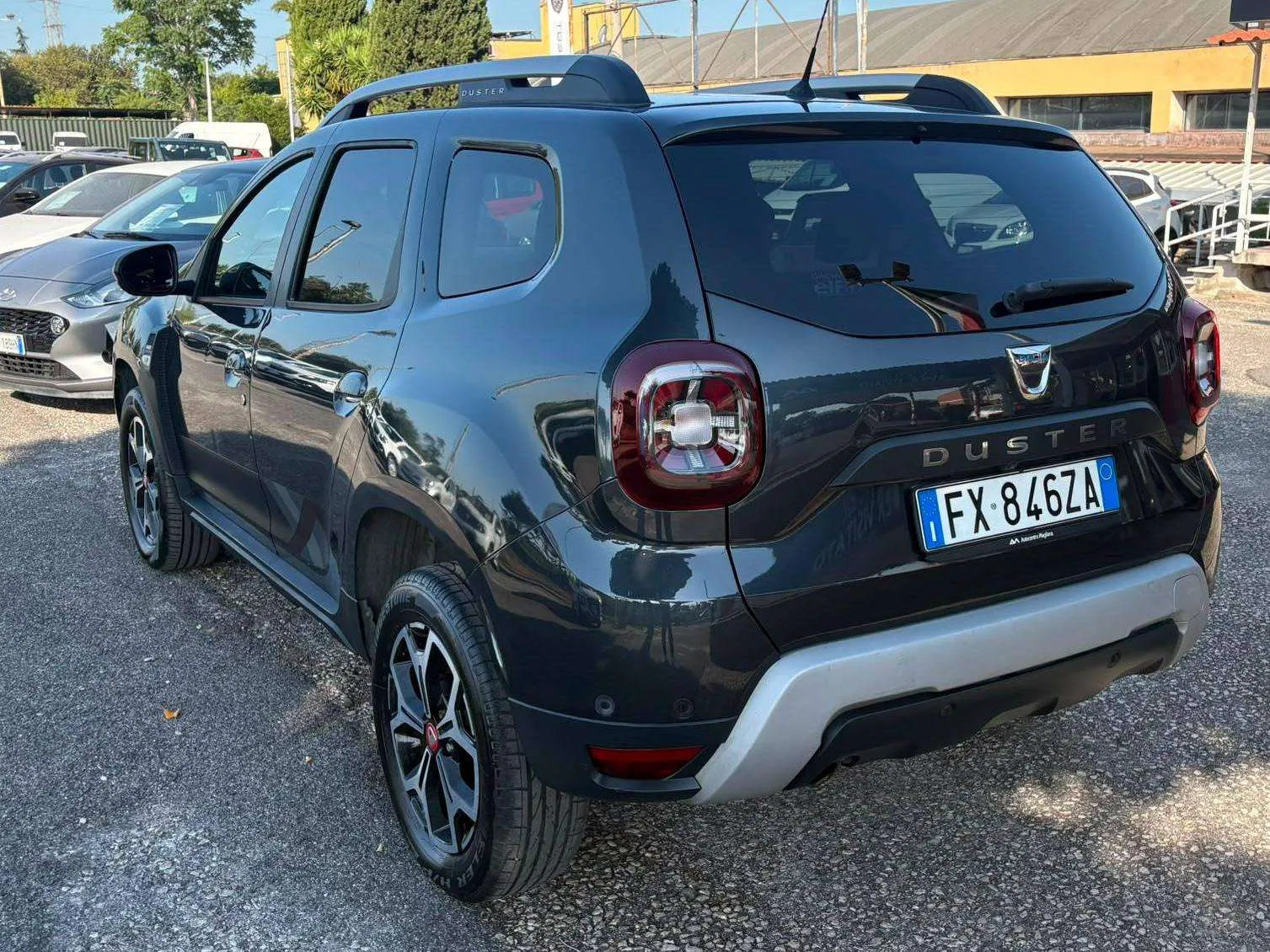 Dacia Duster 2019 photo 2