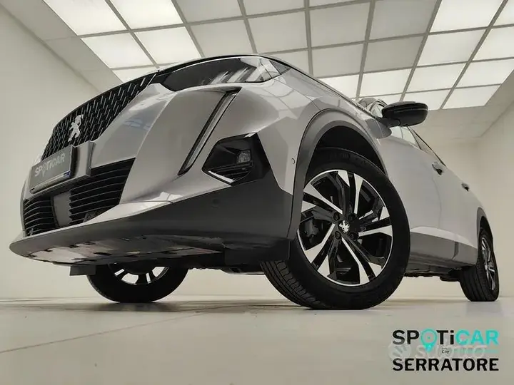 Peugeot 2008 2020 photo 3