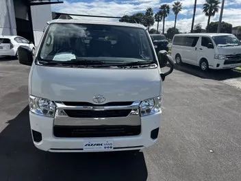 Toyota Hiace 2026 photo 3