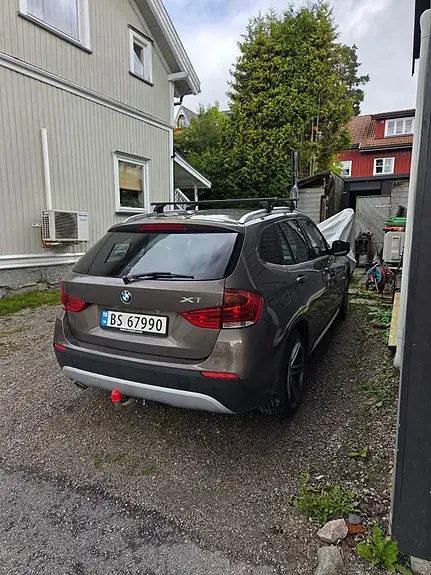 BMW X1 2011 photo 2