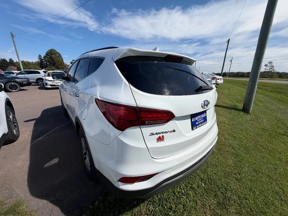 Hyundai Santa Fe 2017 photo 2