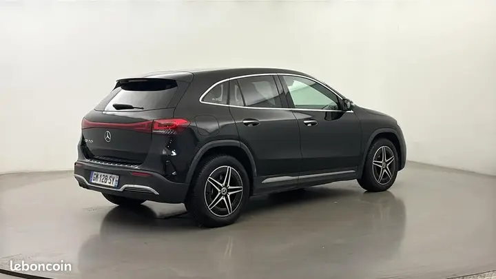Mercedes-Benz Eqa