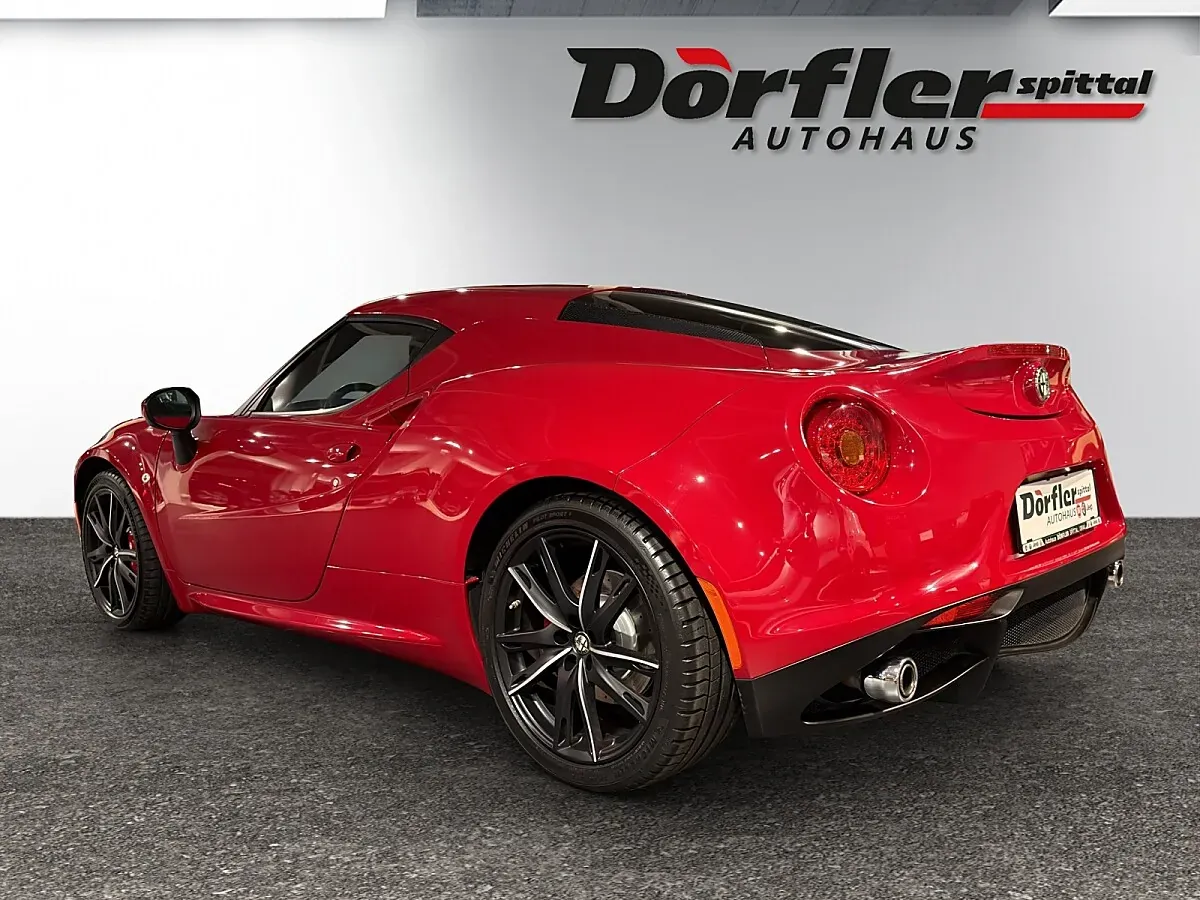 Alfa Romeo 4C 2015 photo 3