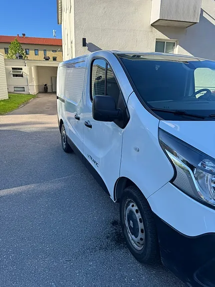 Renault Trafic 2018 photo 3