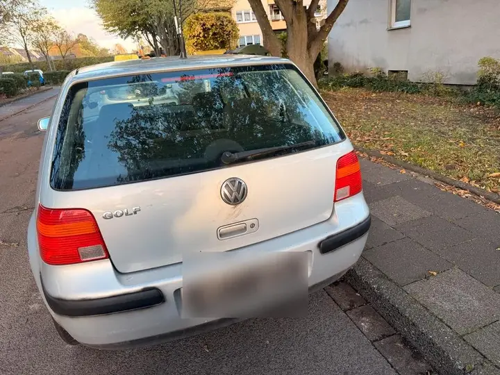 Volkswagen Golf 4