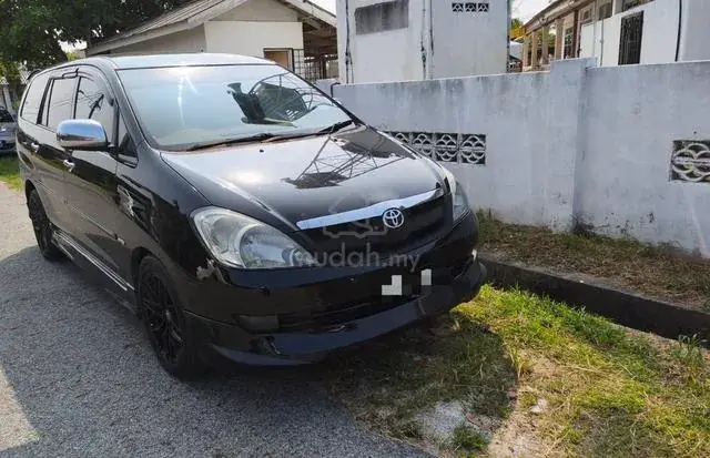 Toyota Innova