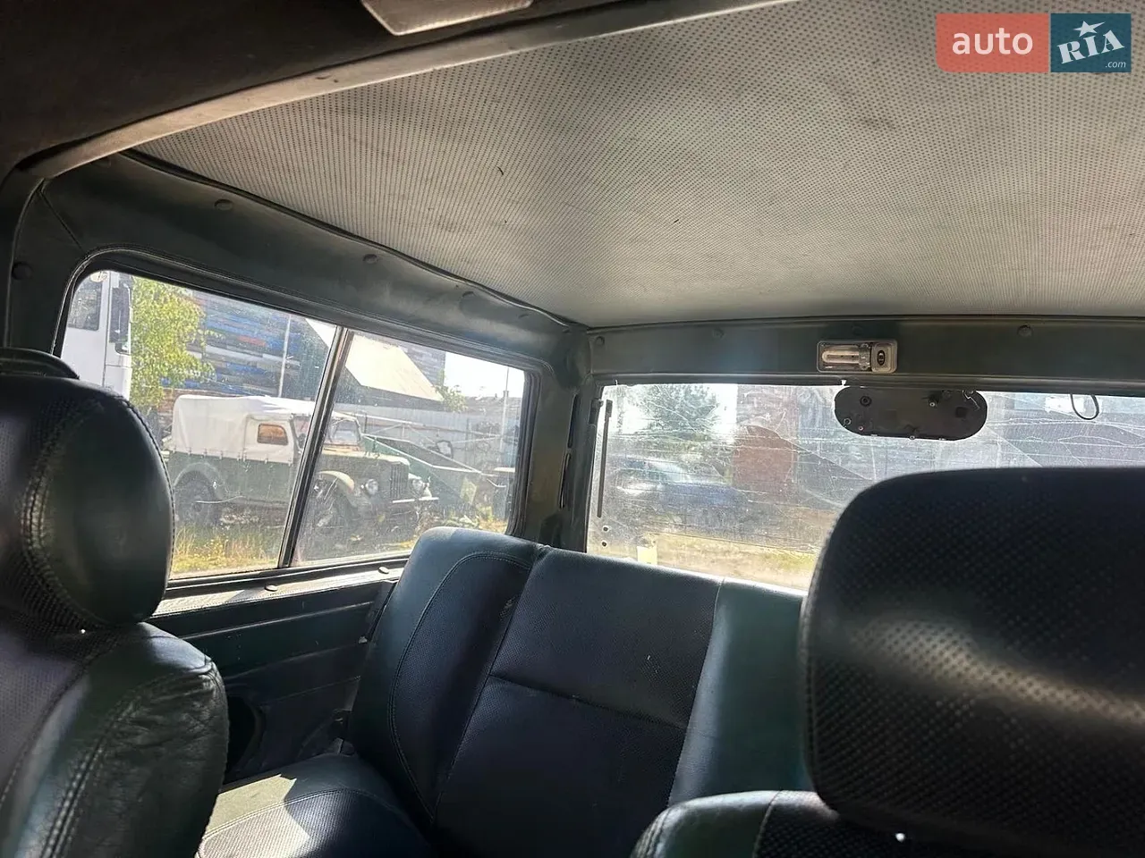 Nissan Patrol 1987 photo 2